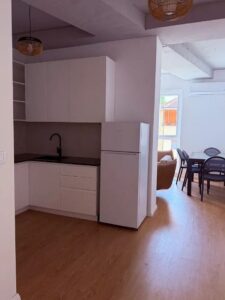 Apartament 1+1 me qira te Fakulteti i Mjekësisë, Tiranë