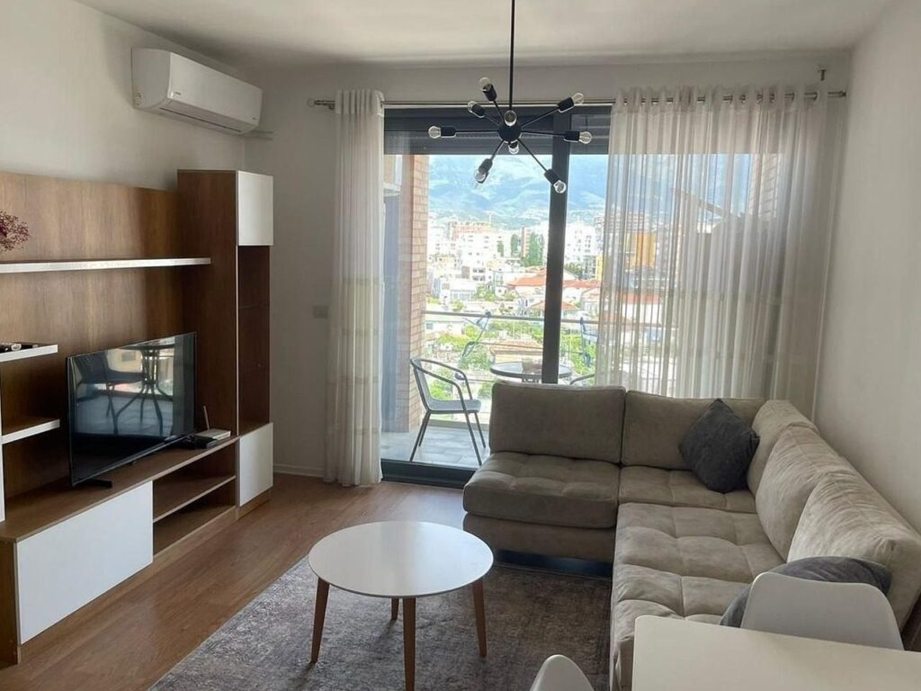 Apartament 2+1 me qera te Don Bosko — 70,000 lekë/muaj