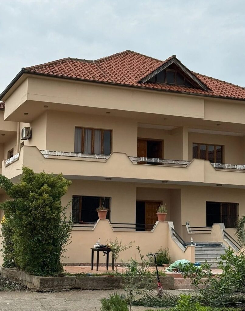 Vilë 4+1+ me qira në Allias, Tiranë – foto 1