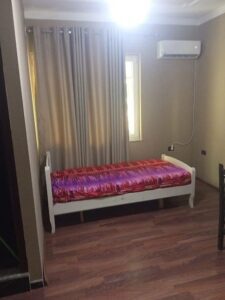 Garsonierë me qira te Fakulteti Ekonomik, Tiranë – foto 1