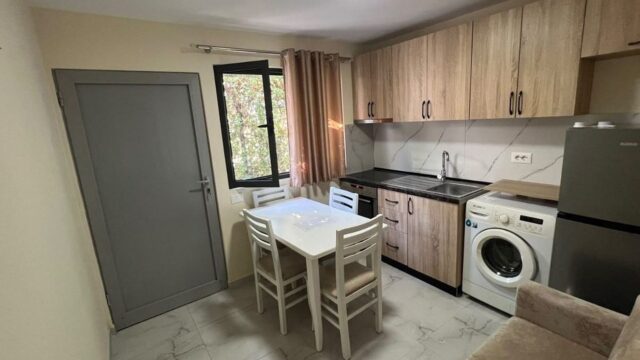Garsonierë me qira pranë QSUT, Tiranë – foto 1