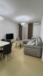 Apartament 2+1 me qera te Ish Parku i Autobuzave — 65,000 lekë/muaj