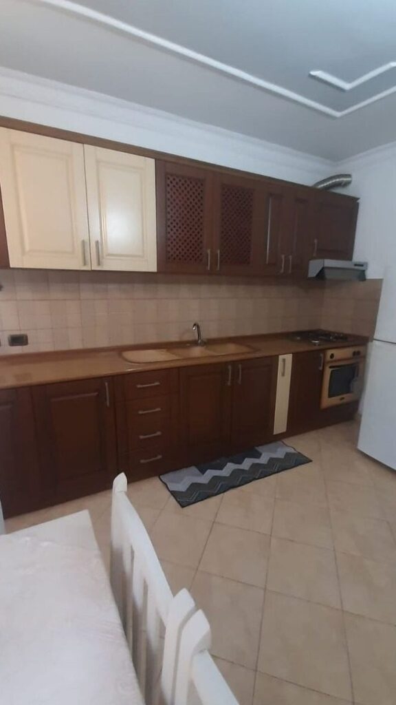 Apartament 1+1 me qira në Ali Demi, Tiranë – foto 2