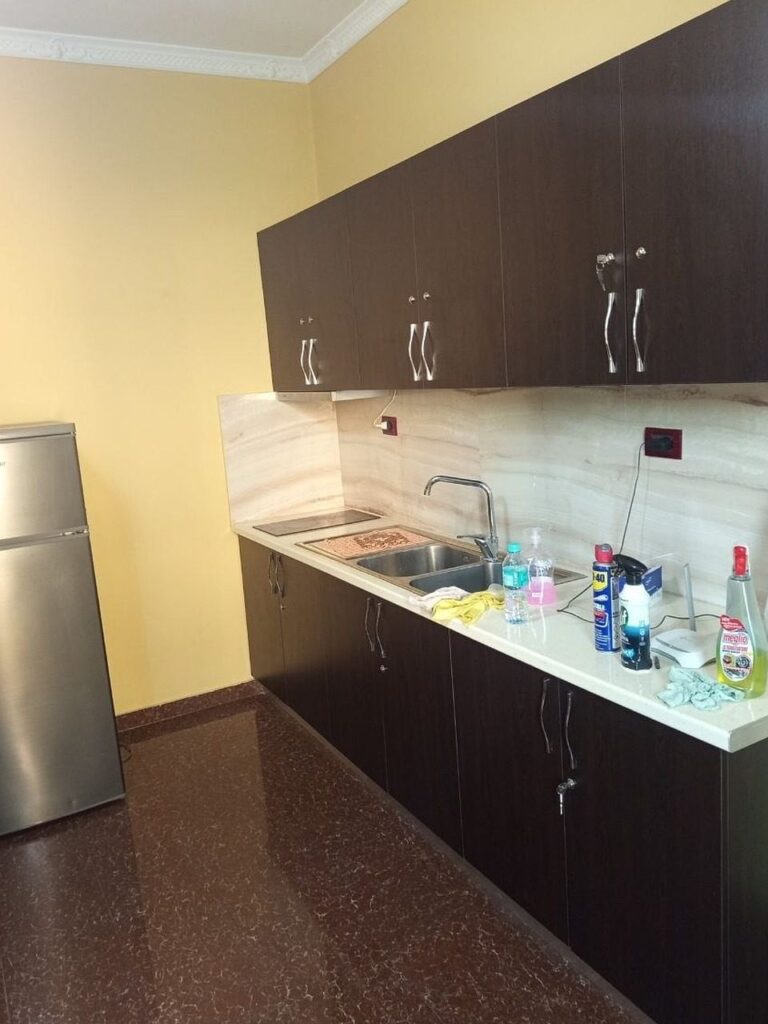 Apartament 1+1 me qira te Fakulteti Ekonomik, Tiranë – foto 3