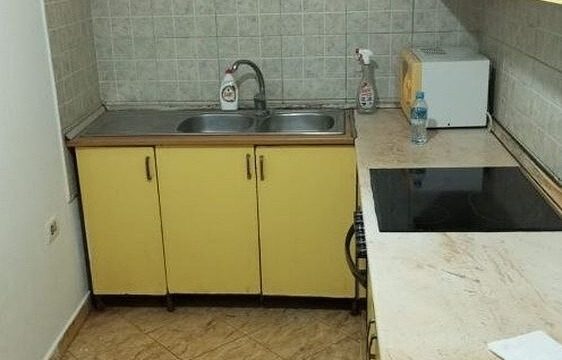 Apartament 1+1 me qira te Ish Tregu Elektrik, Tiranë