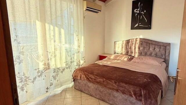 Apartament 1+1 me qira në Rrugën Fortuzi, Qendër, Tiranë – foto 4