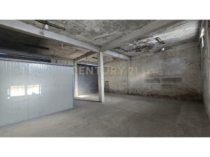 Ambient biznesi/magazinë me qira në Astir, Tiranë – foto 1