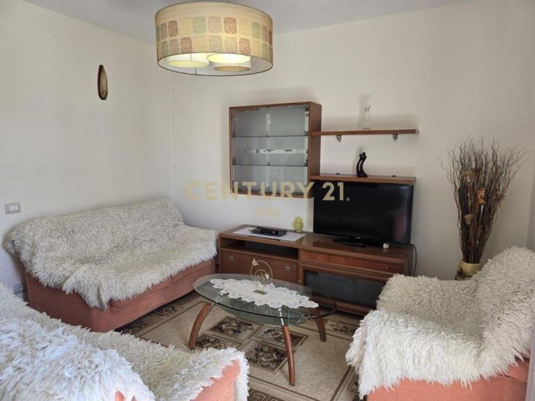 APARTAMENT 2+1+2 ME QIRA TEK MUZEUMI I DESHMOREVE, DURRES !!!