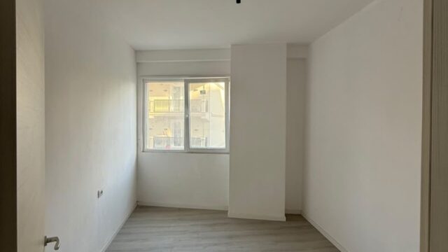 Apartament 3+1+2 me garazh në shitje në Kompleksin E88, Laprakë – foto 3