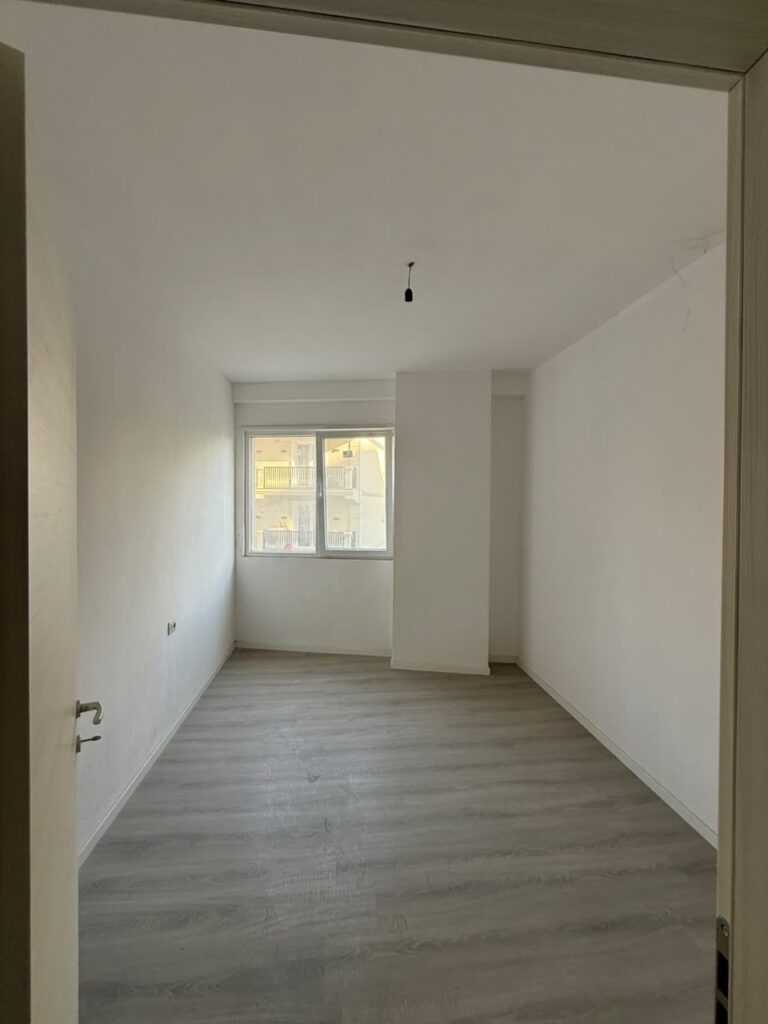 Apartament 3+1+2 me garazh në shitje në Kompleksin E88, Laprakë – foto 3