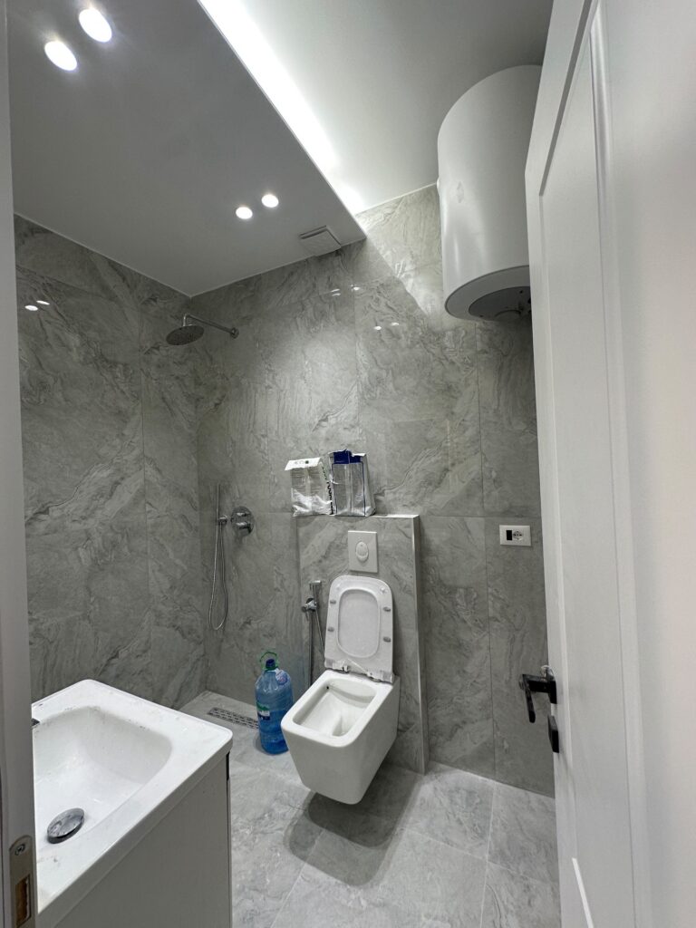 Apartament 1+1 në shitje në Rrugën Bardhyl, Tiranë