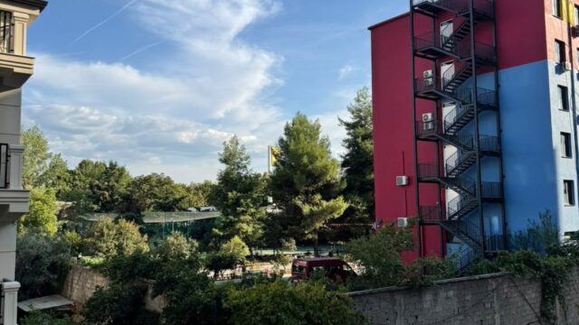 Apartament 3+1+2 me garazh në shitje në Kompleksin E88, Laprakë – foto 2