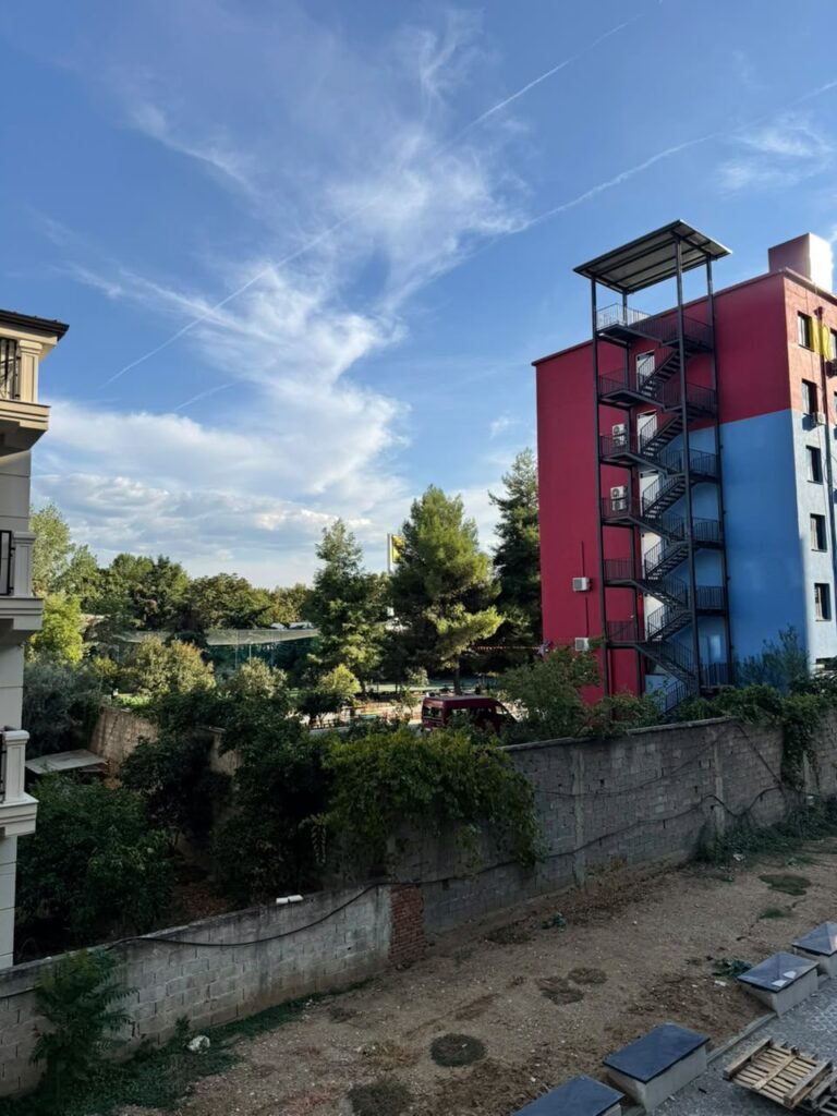 Apartament 3+1+2 me garazh në shitje në Kompleksin E88, Laprakë – foto 2