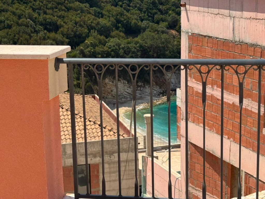 Vilë në shitje te Manastiri Resort, Sarandë – foto 6