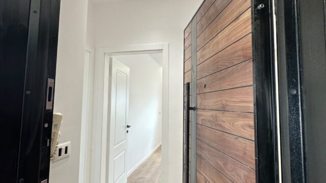 Apartament 1+1 në shitje në Rrugën Bardhyl, Tiranë