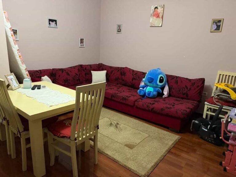 Jepet me qira apartament 1+1