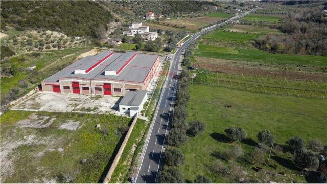 Magazinë me qira