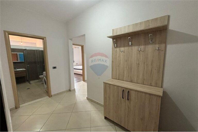 Apartamnet 2+1 per Qera