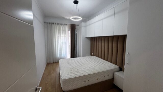 Apartament 3+1 me qira në Rrugën e Kosovarëve, Tiranë – foto 5