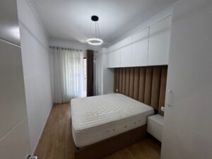 Apartament 3+1 me qira në Rrugën e Kosovarëve, Tiranë – foto 3