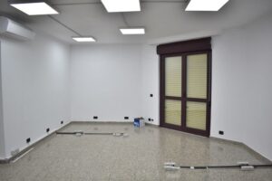 Zyrë me qira në Tiranë – foto 1