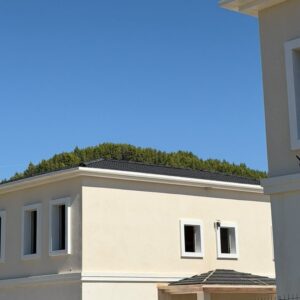 Vilë luksoze me pishinë në shitje në Petrelë, Tiranë – foto 2