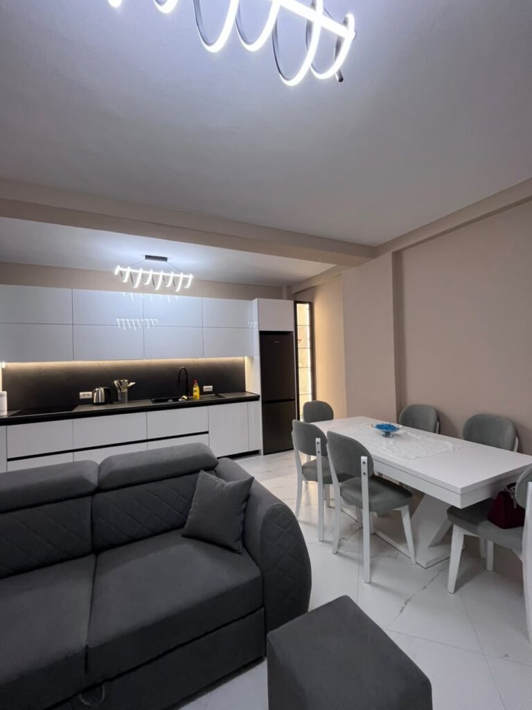 Apartament modern 1+1 me qira në zonën e Plazhit, Durrës – foto 5