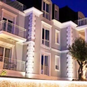 🏡✨ JEPET ME QIRA | JOY RESIDENCE – PRANË TEG-UT