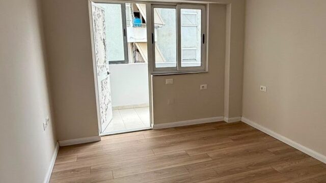 Apartament 1+1 me ballkon në shitje në Don Bosko – foto 1
