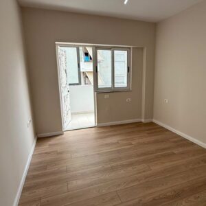 Apartament 1+1 me ballkon në shitje në Don Bosko – foto 1