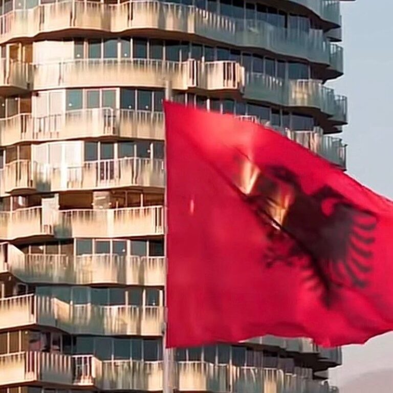 🏙️ SHITET APARTAMENT 3+1+2 | TIRANA ROCK
