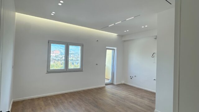 Apartament 1+1 në shitje në Rrugën Bardhyl, Tiranë